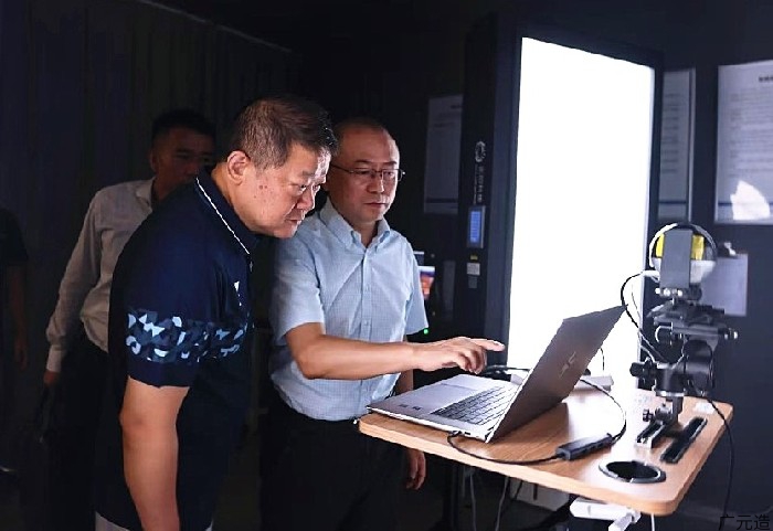 翟刚厅长调研国家超高清视频创新中心